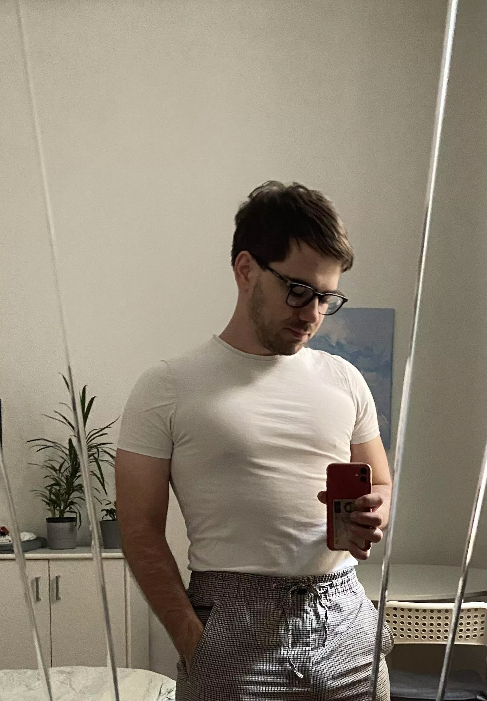 Any love for us nerdy thicc boys? 😁🙈
