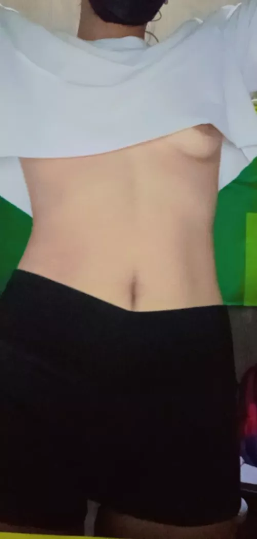 [f] Here to play some peek-a-boo!