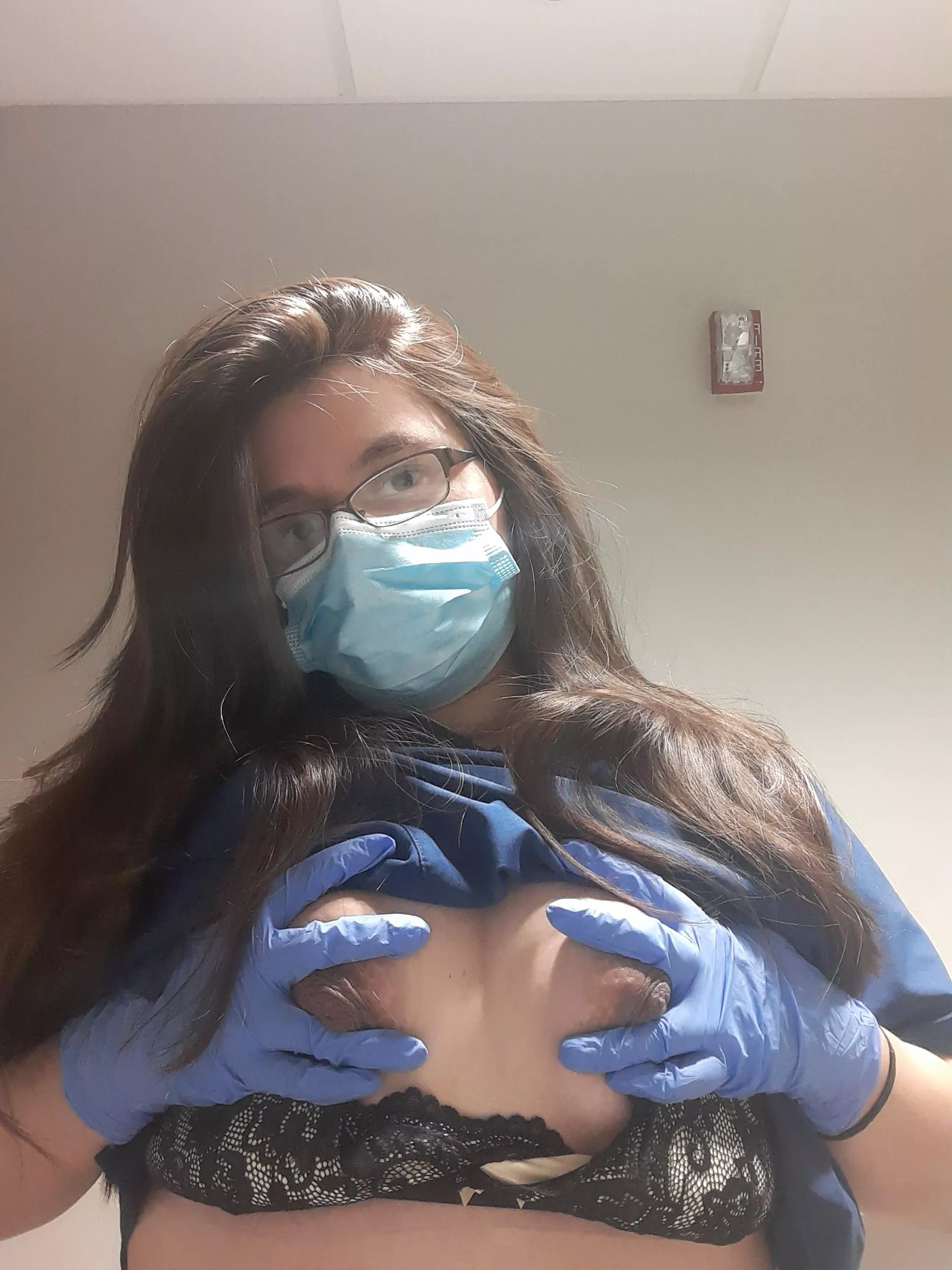 I want you to squeeze my tits before you suck on them 👅