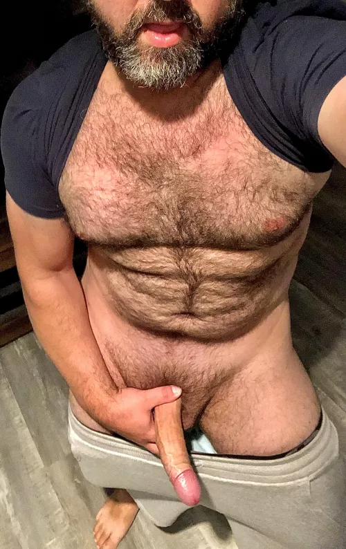 If you’re a fan of beards and love a good boner, maybe I could be your in person sperm donor.