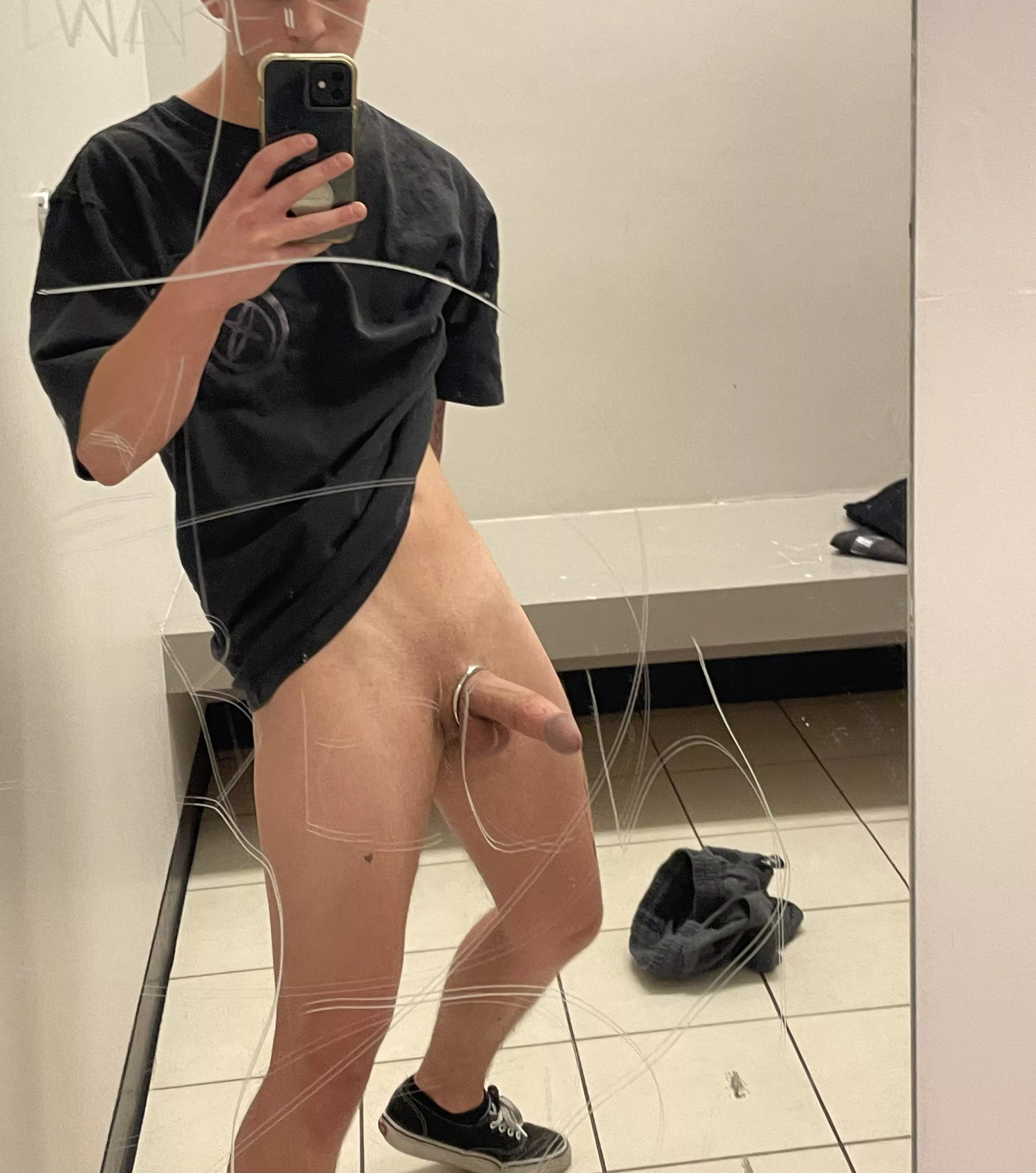 Let’s see if I’ll fit in you in the fitting room 😈😏