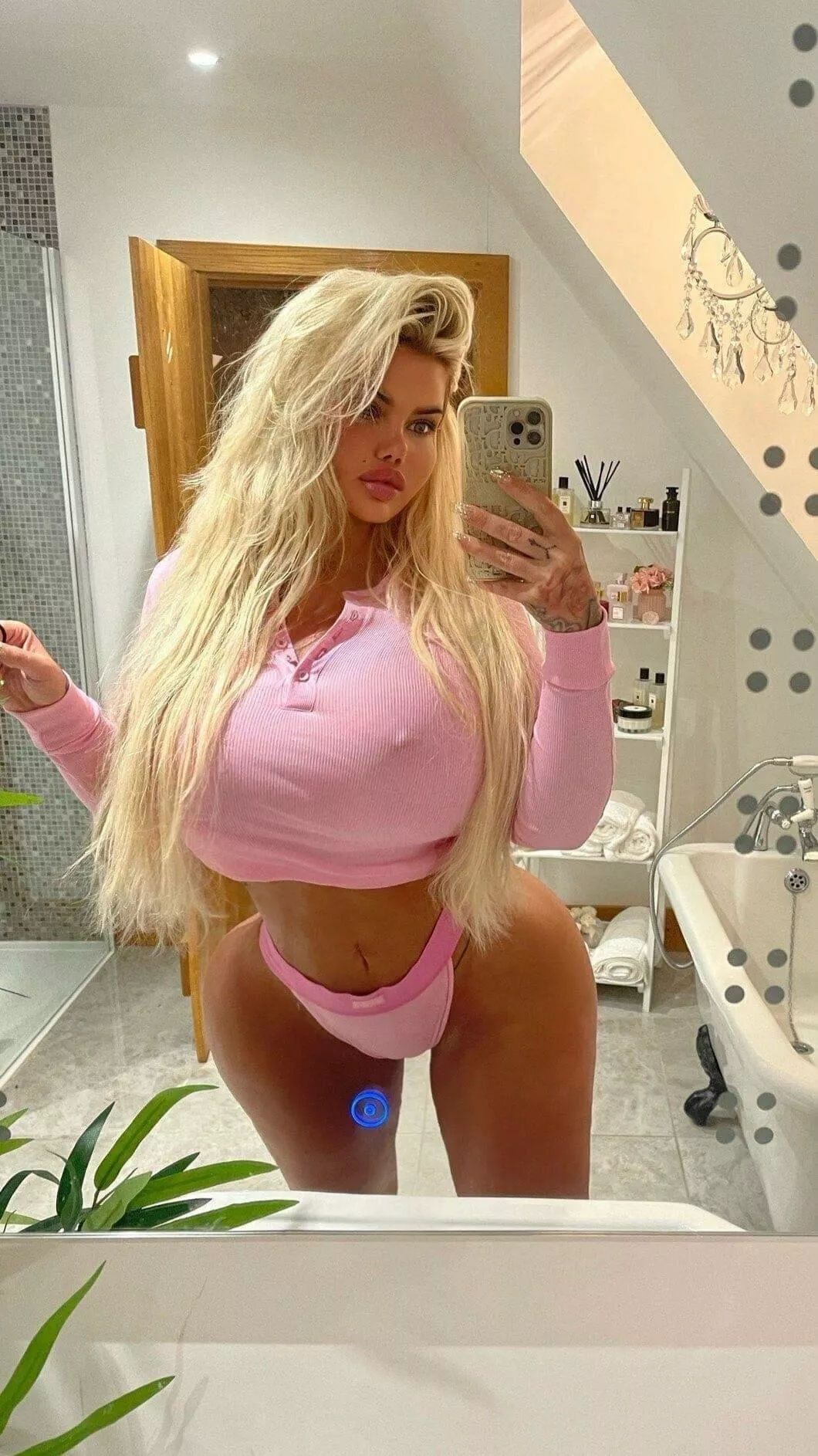 The goddess of bimbo