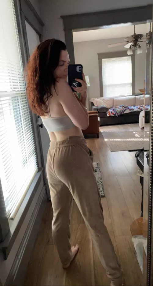 Am I still cute in my at home clothes? ☺️