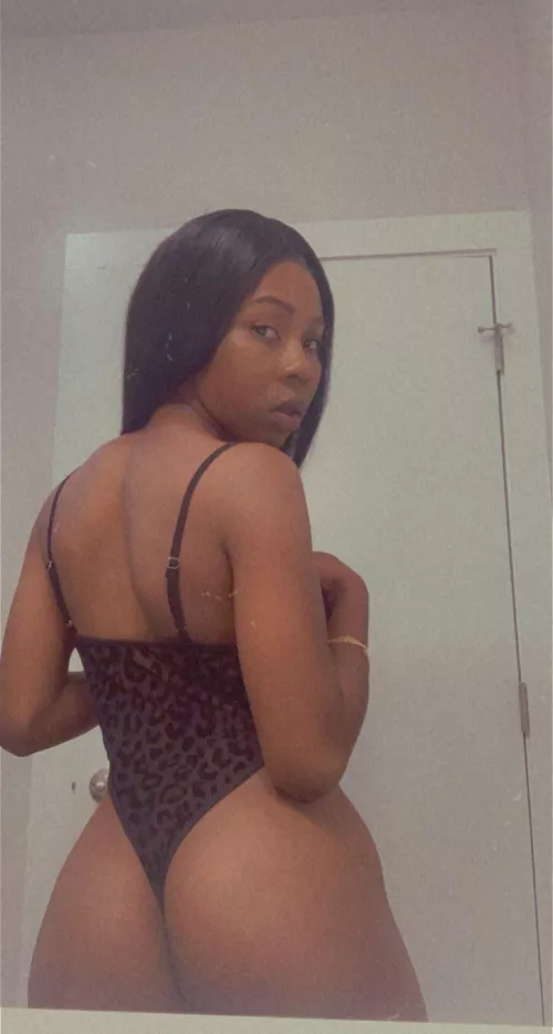 Back Shot 👯‍♀️🫶