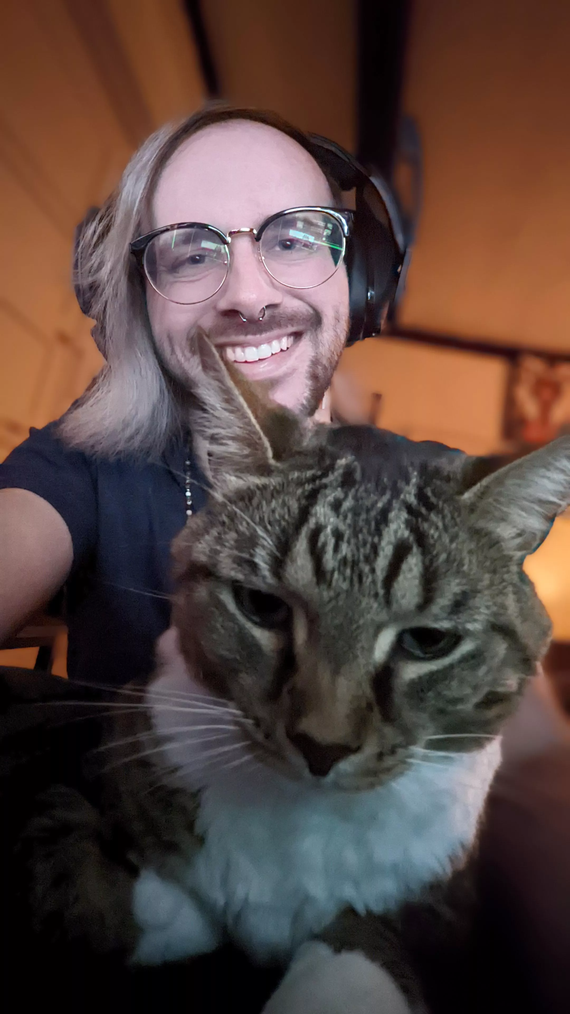 Bestest gaming buddy helping me get my BRD to Shadowbringers finally