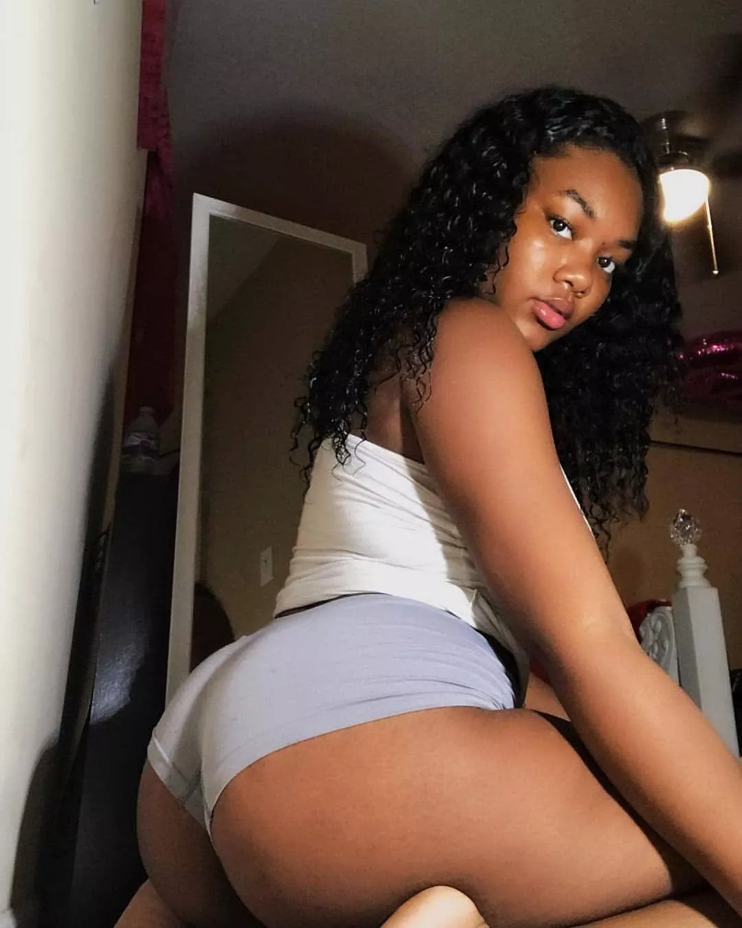 doin customs, video calls, vids, se xting etc ask for my menu [OC]