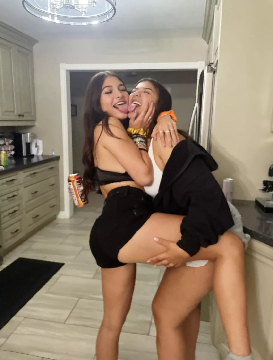 Drunk chronicles😍