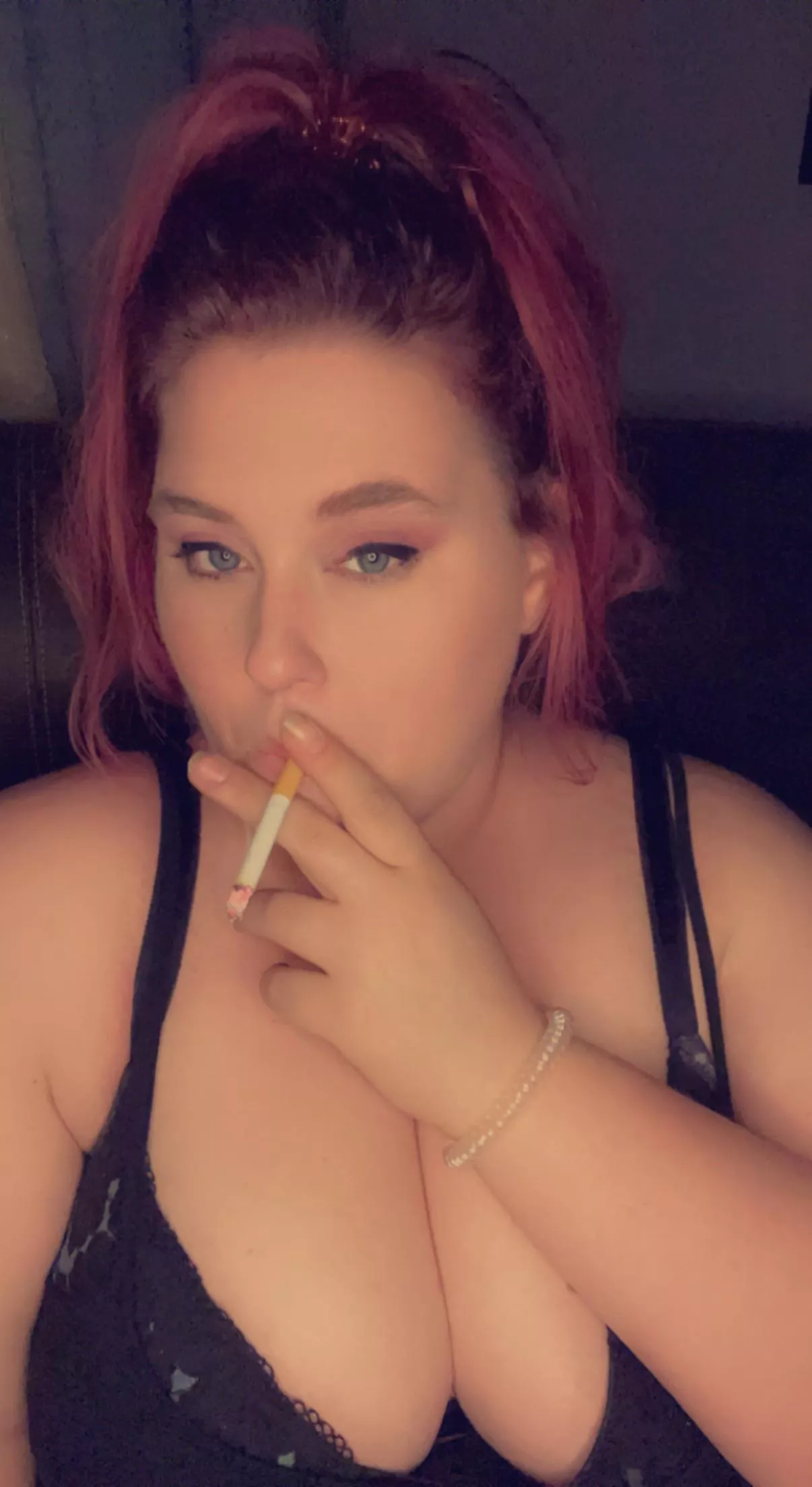 First smoked since I’ve been home off of work💨🚬🥰