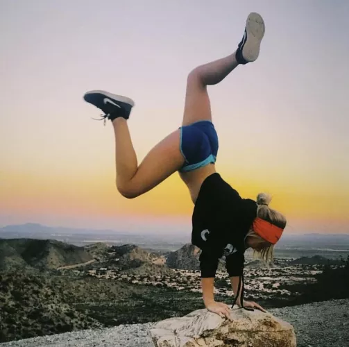 ��☺Hiking booty