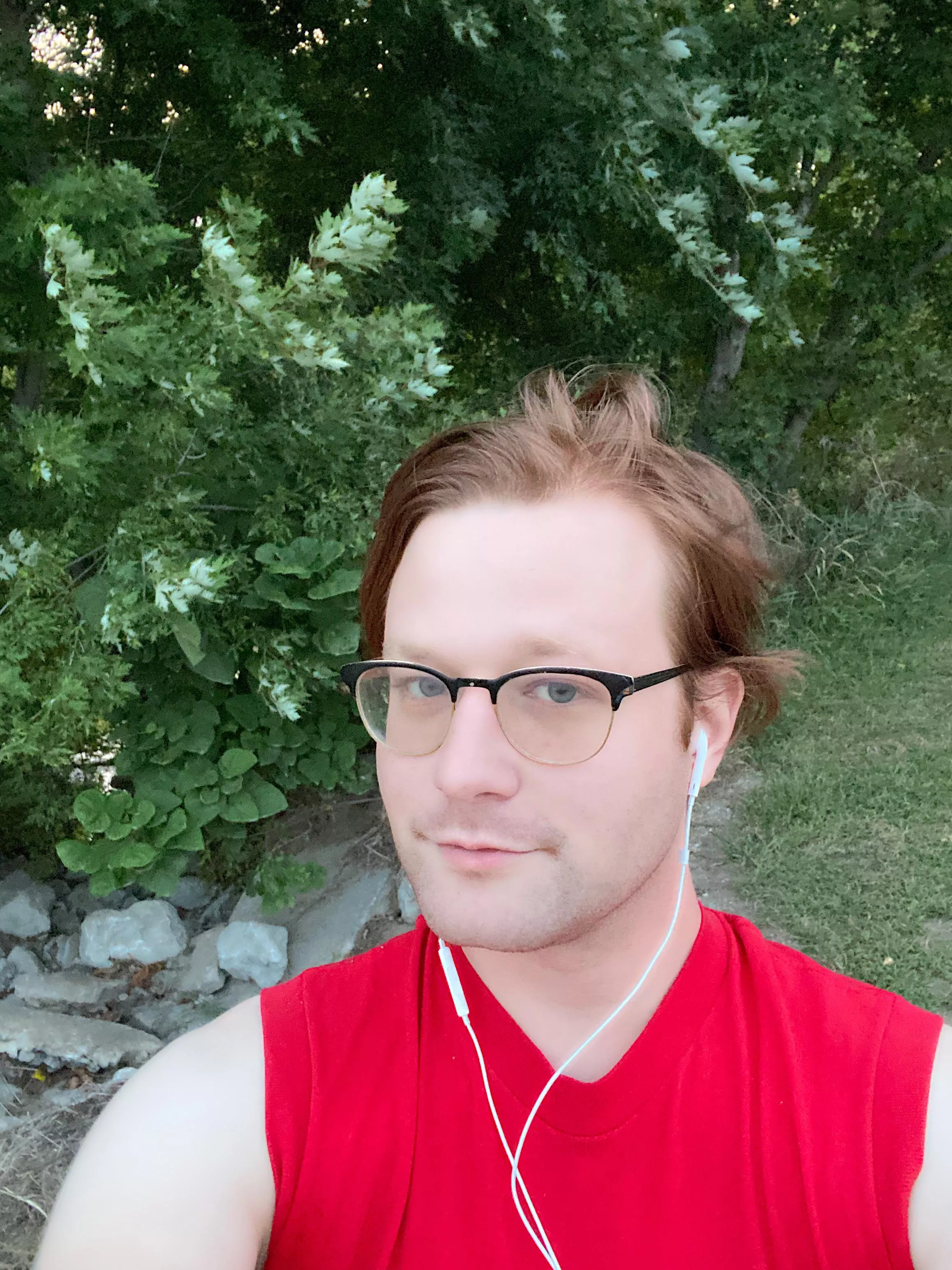 I love this spot. It’s so gorgeous. Too bad I couldn’t include the river. 😭