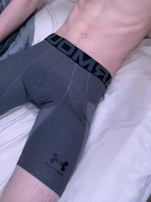 Just got these new shorts. Lmk what u think 😉