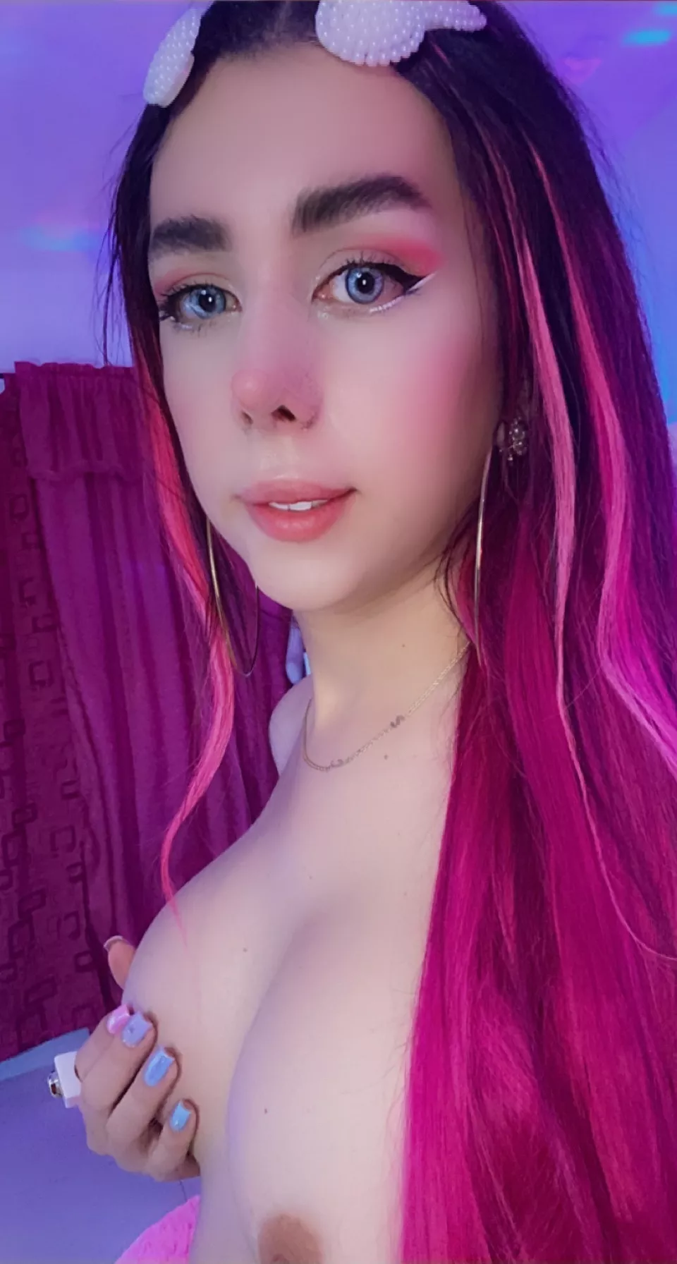 Just wanted to pop up on your feed and say 