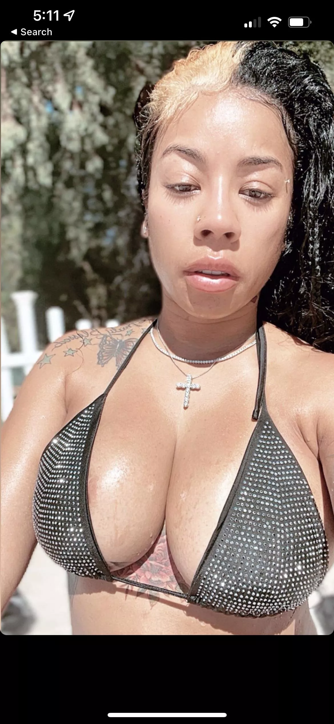 Keyshia titties so damn big 🤤