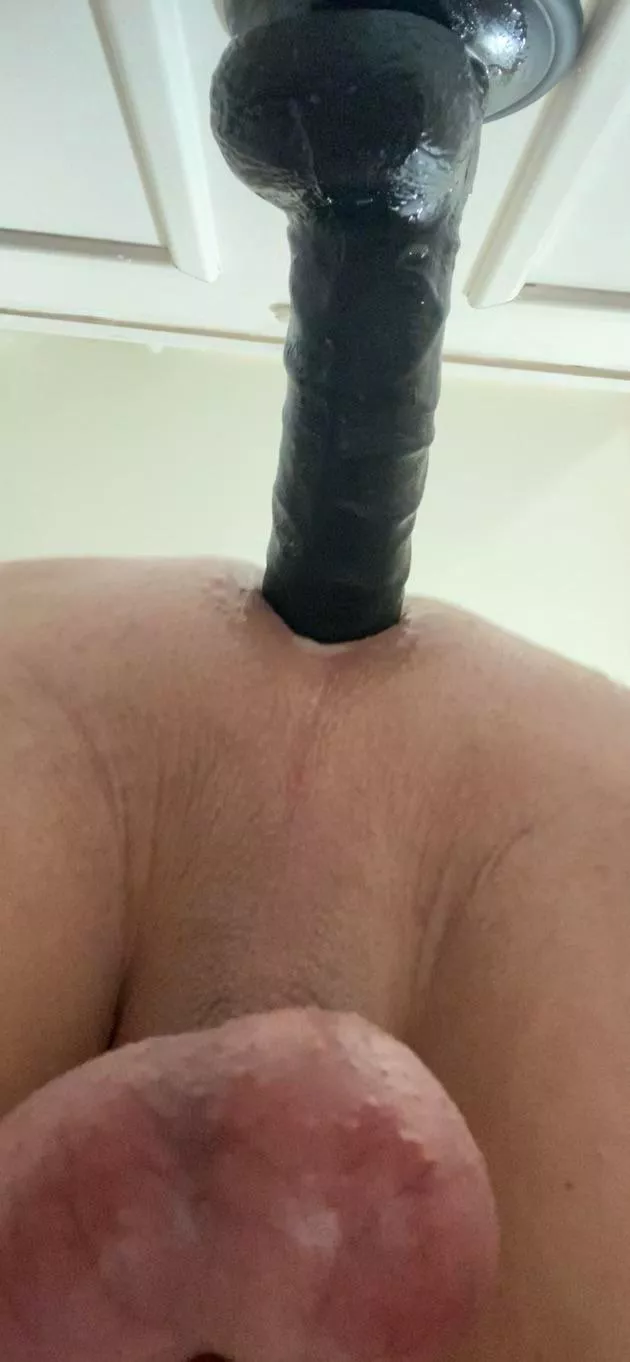 Need to be set up on a fucking machine and pounded for hours ….. please