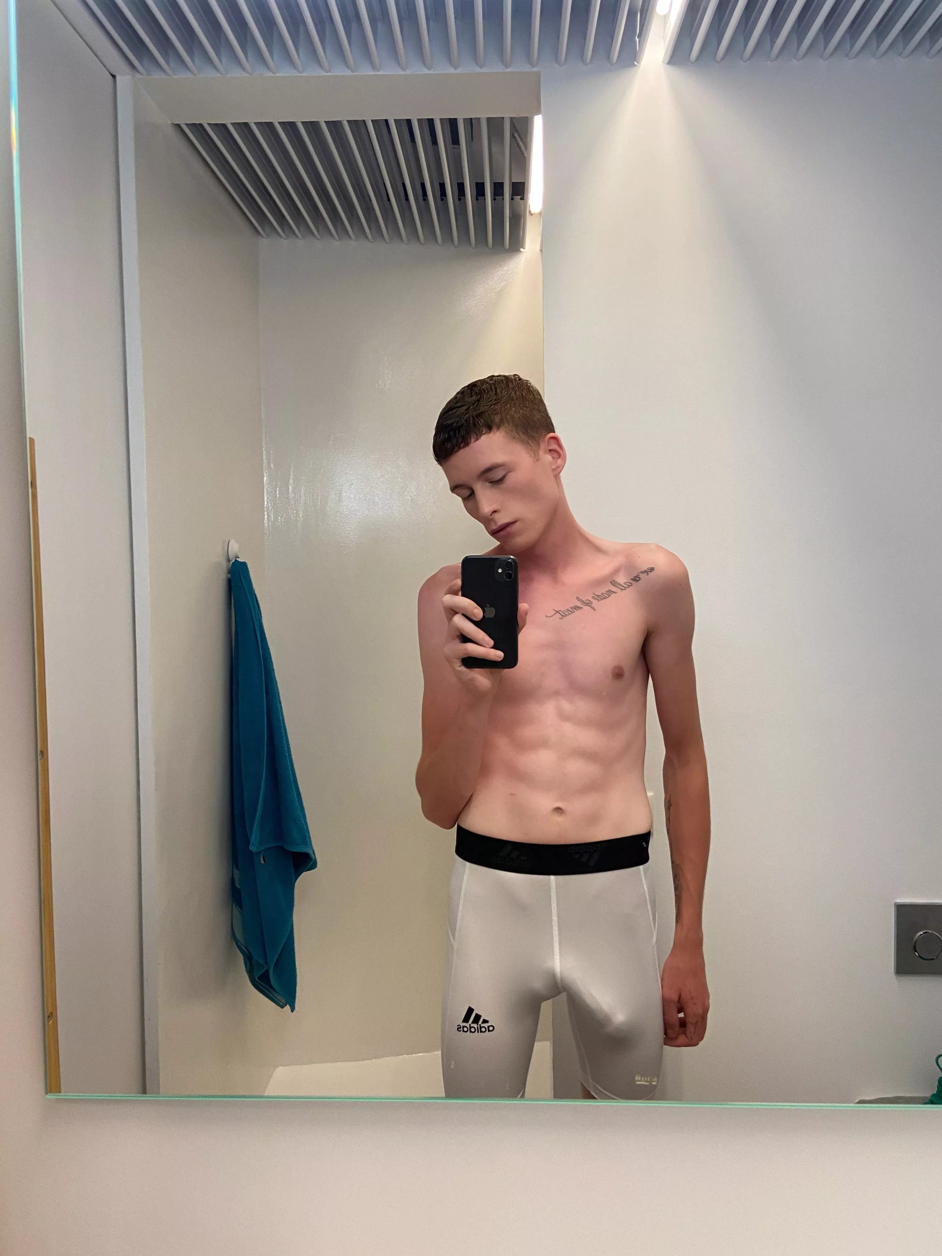 Should I go to the gym like this ? 👅