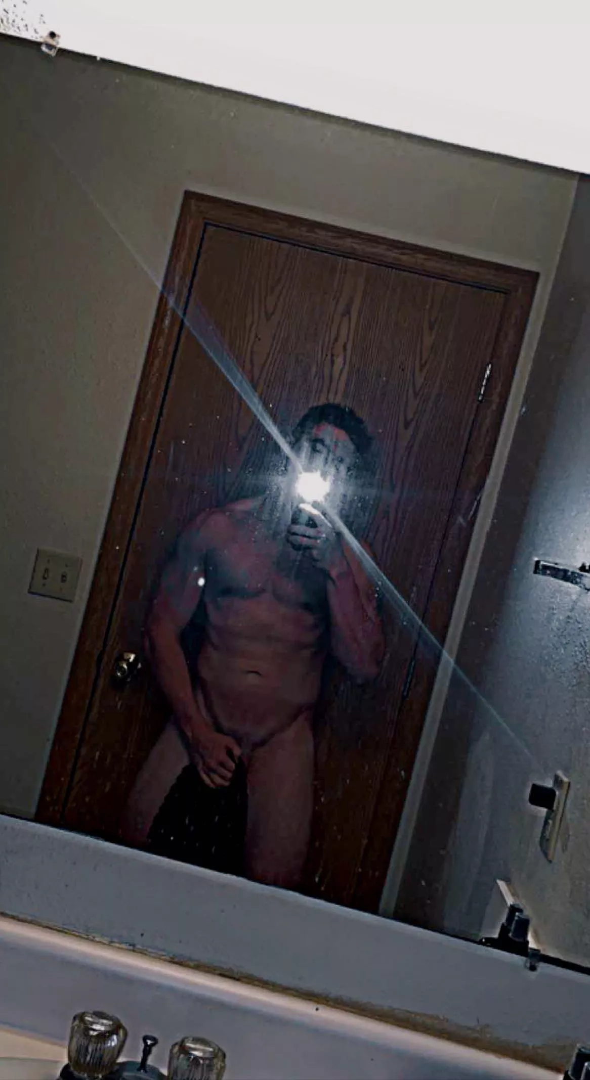 21(M) 3 weeks into a bulk and up 15lbs. Any opinions?