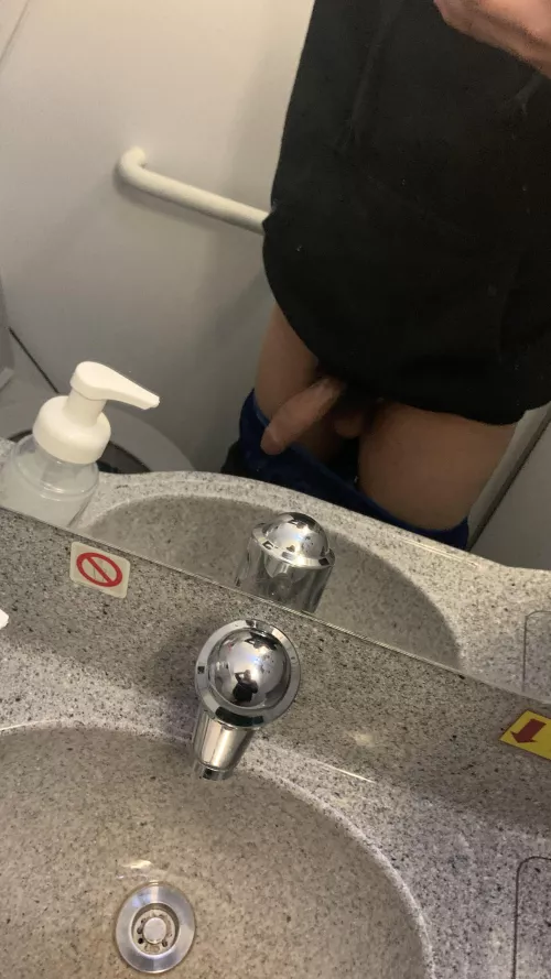 Always wanted to jerk off in a plane I was so horny I wish someone opened the door on me 😫