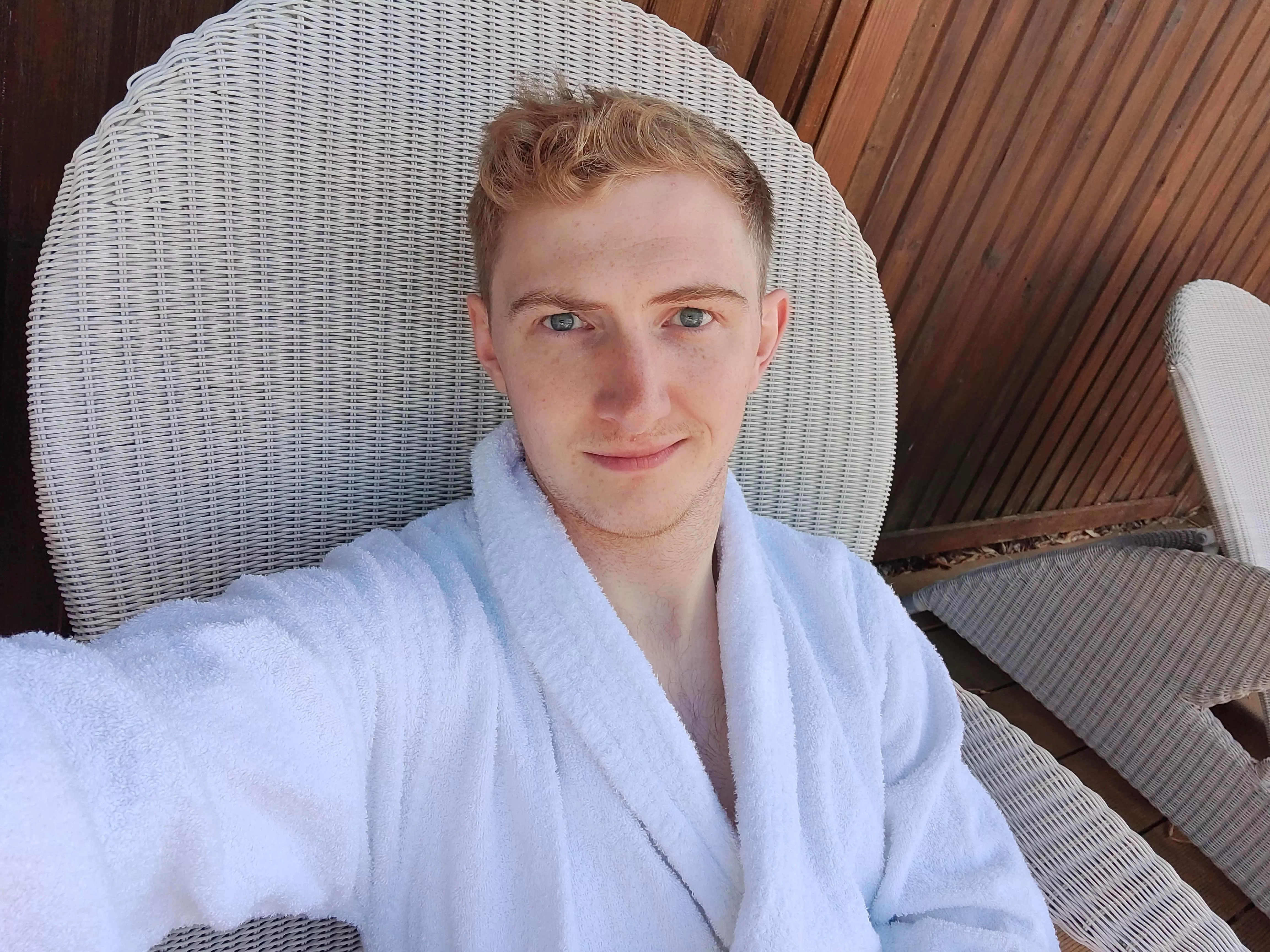 anybody want to join me for a day in the spa? 💅