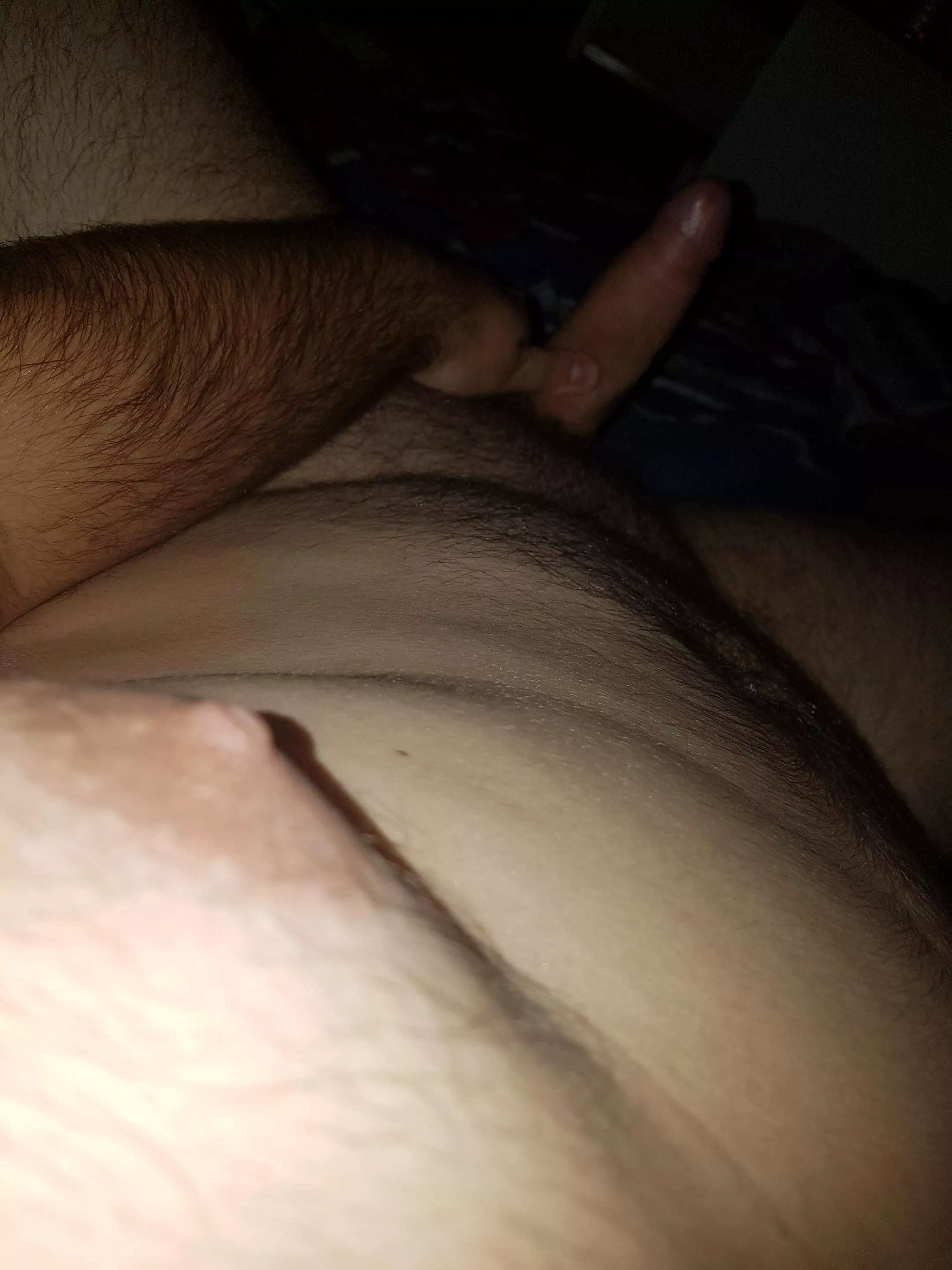 Anyone who wants some good morning cuddles :3 ?