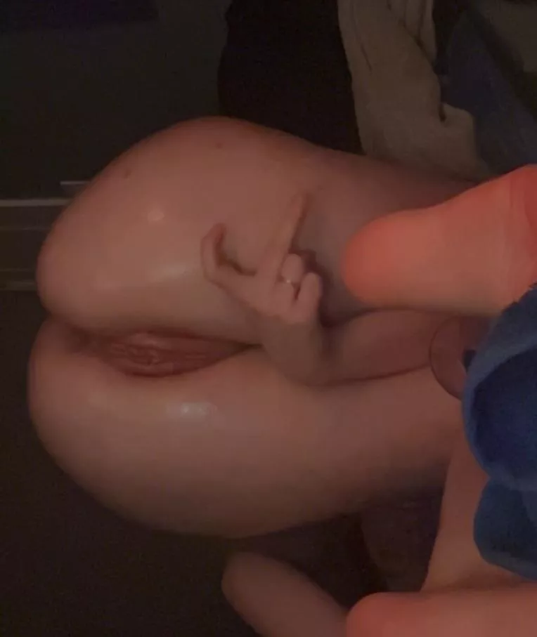 [F] Who wants to see more of my pumped pussy!! 👻 lottihottixox