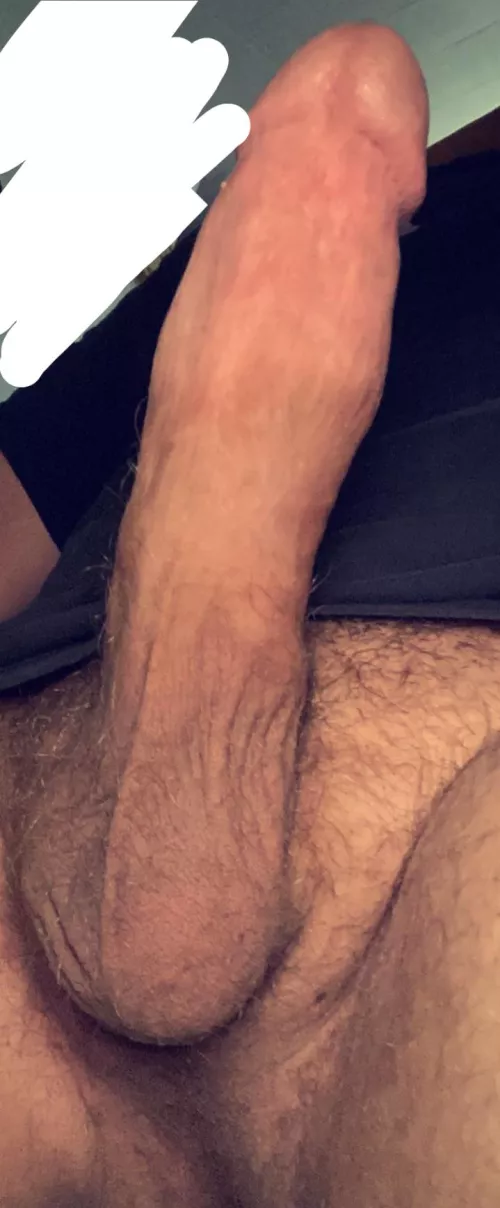 I’m thinking about frotting my cock against this 9.5 inch dildo inside my pocket pussy, would anyone like to keep me company?