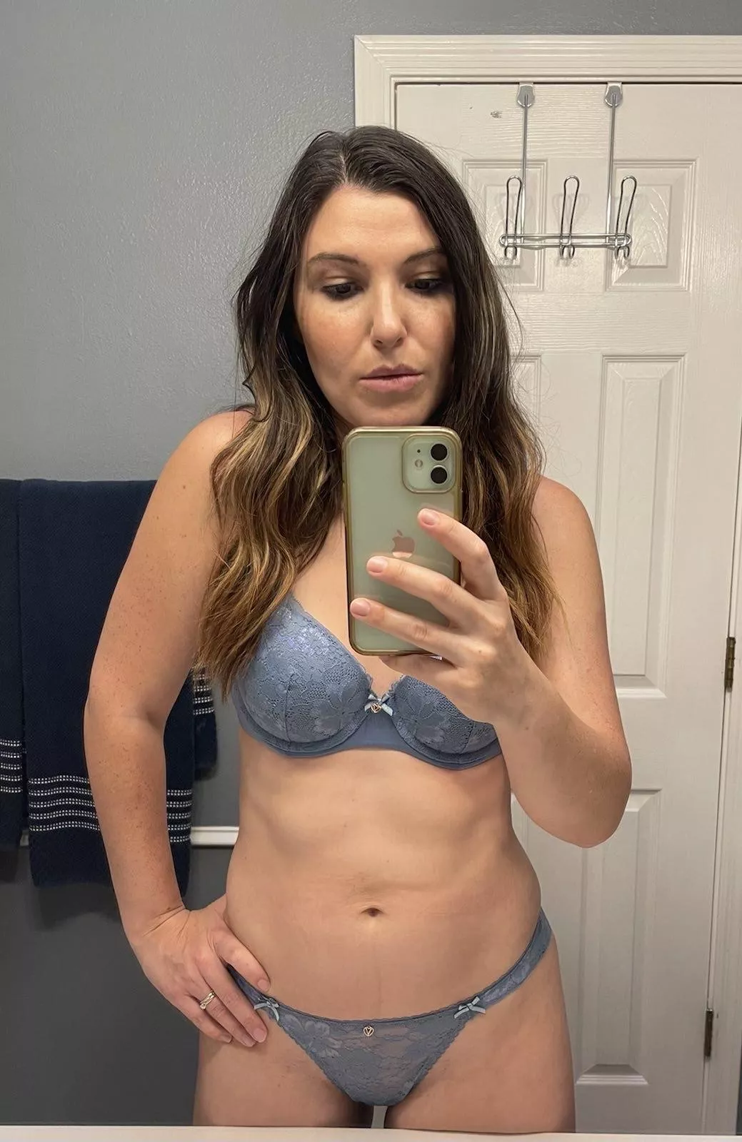 [image] Do you know my milf irl? would you fuck her in front of me?