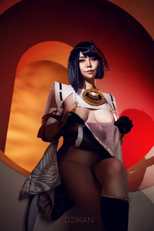 Kujou Sara cosplay photoshoot by Dzikan (Genshin Impact)
