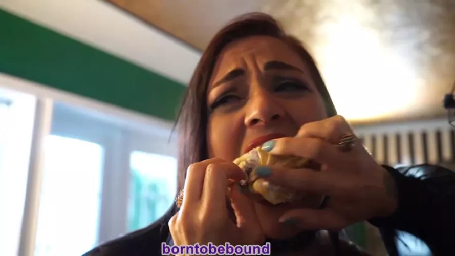 ��Open yuor muoth litle slut. This panties need to be in your mouth. Come on sweetie