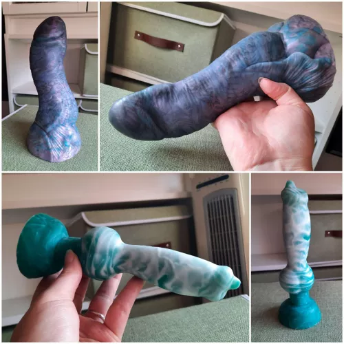 Sparkly Delmar and ocean wave Rex 😍