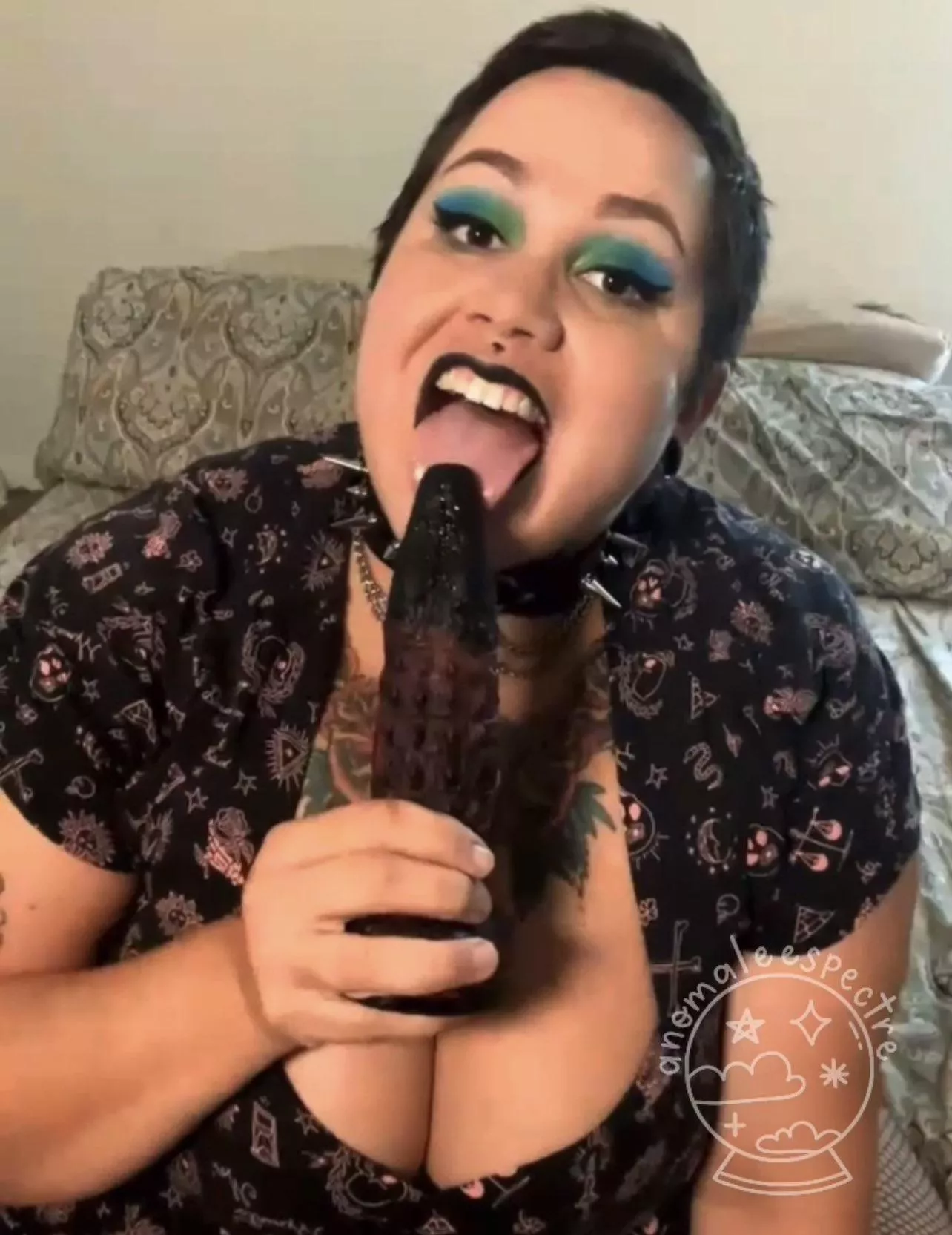 They say big girls give the best head 😌