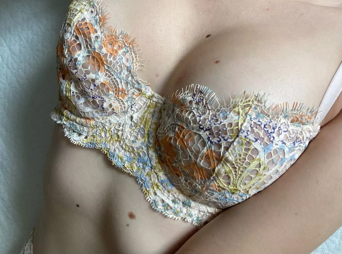 Would you like a [F]eel?