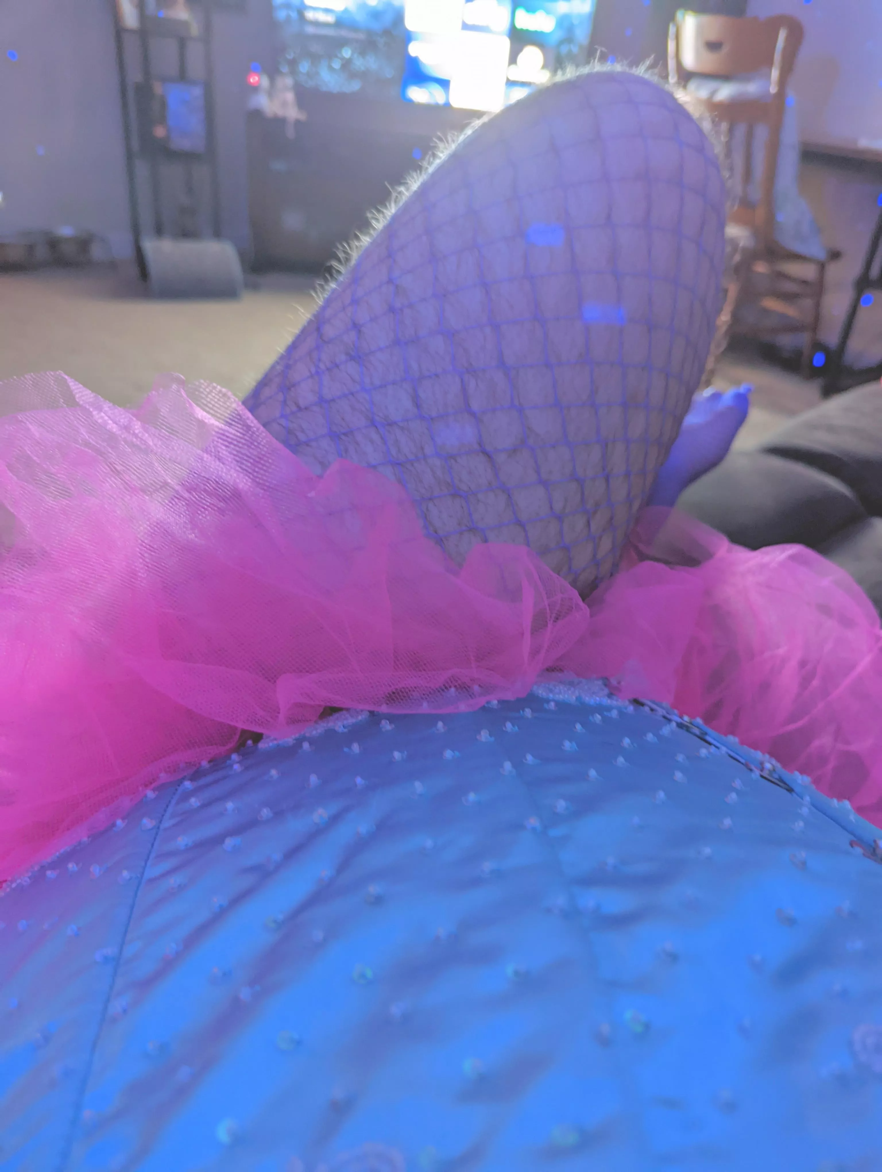 As a boy I finally worked up the courage to buy my first corset 🥰