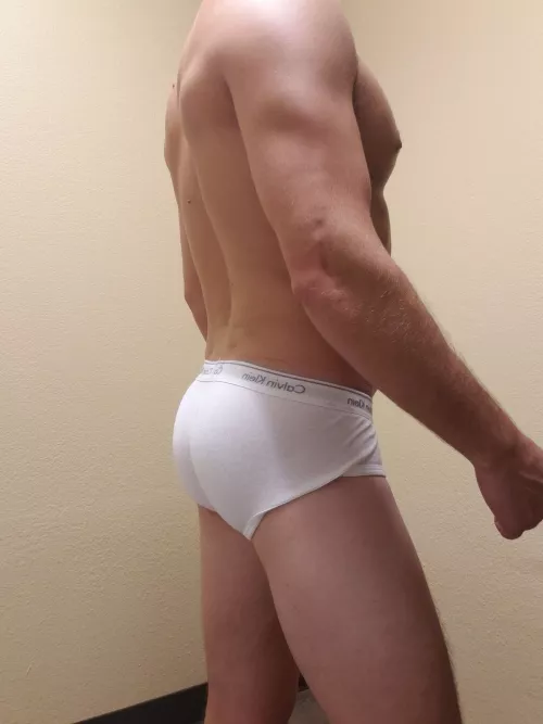 DM me if you want to see more, or share if you would grab it.