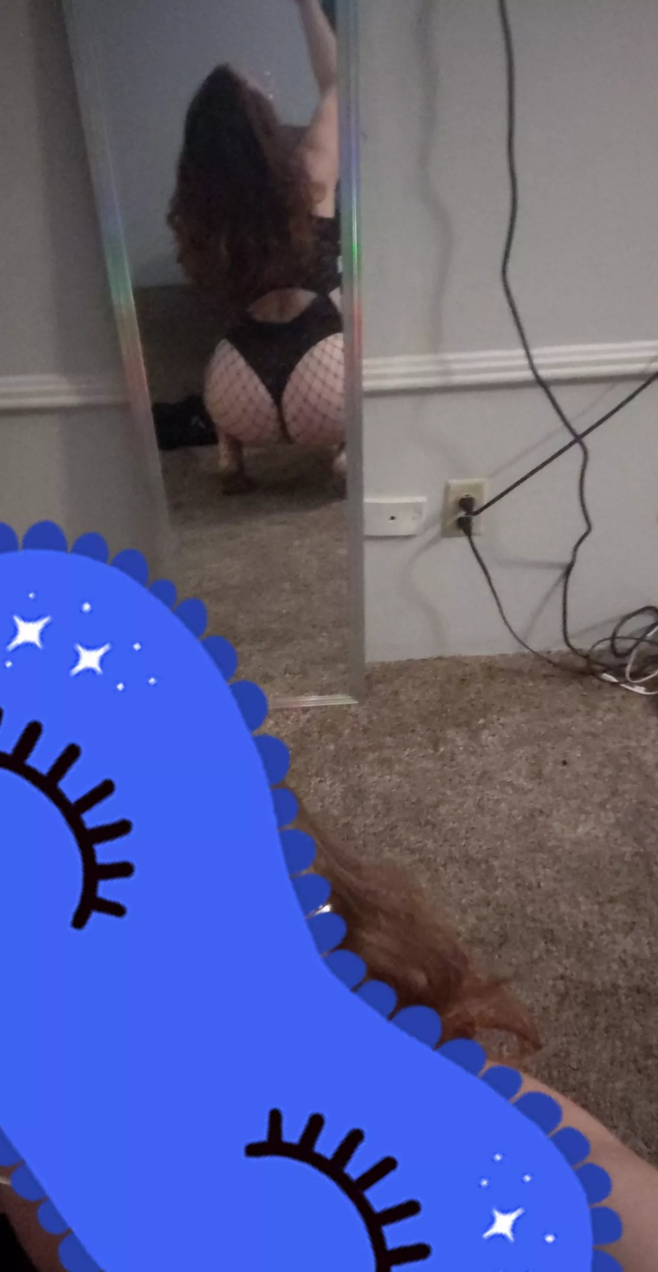 Do you like big tiddy alt gf ass in fishnets? 🤔