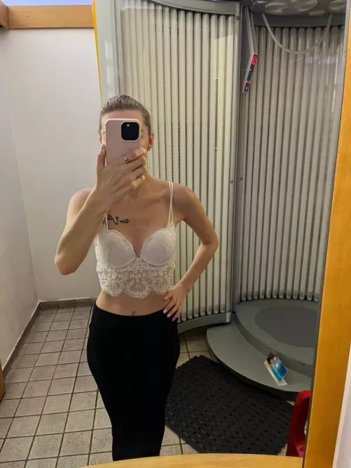 Fuck me here or pass? [image]