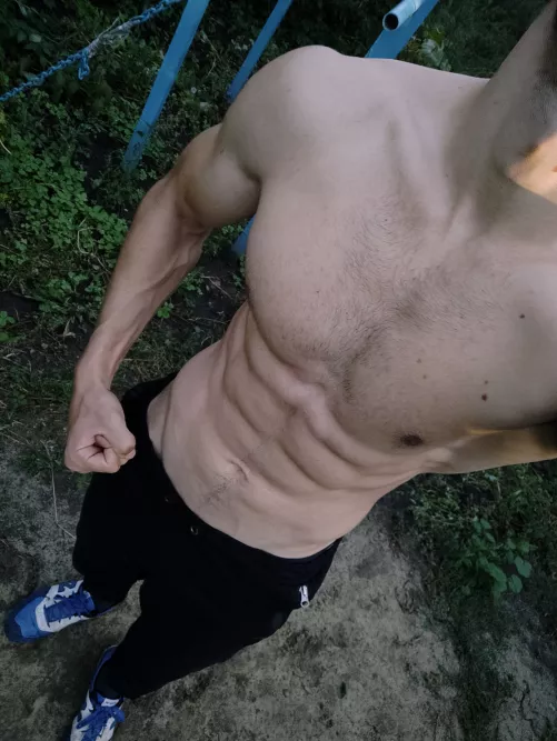 I am looking for gay and bi who loves muscular hunks. Free link ⬇️