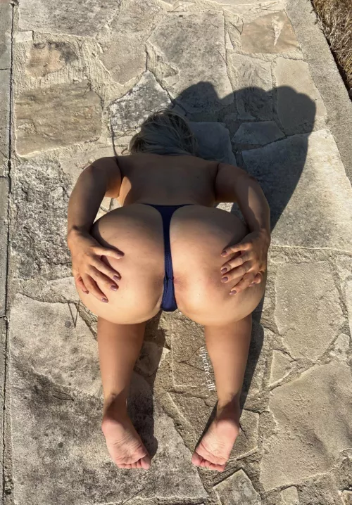 I spread it so you can fuck my pink asshole better, but can the thong stay on?