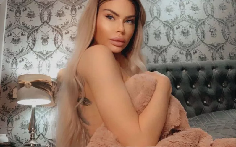 In your dreams, you’re here, with me ✨