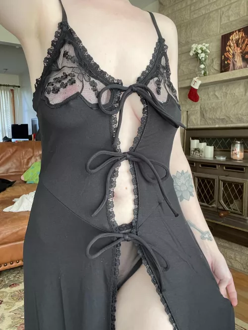 my crystal ball says ur a ho 🔮