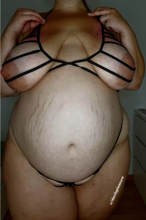 Stay home with me all day and I'll wear this. Deal?