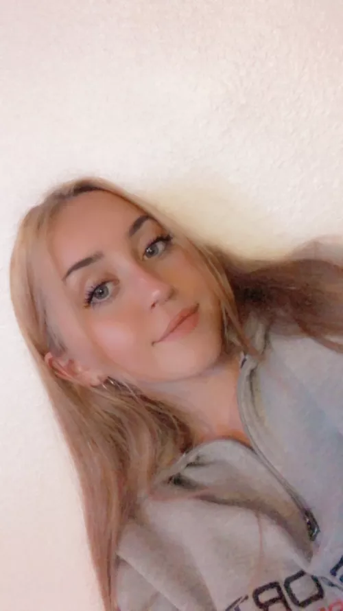 Am i cute enough to make you want to see more of me?