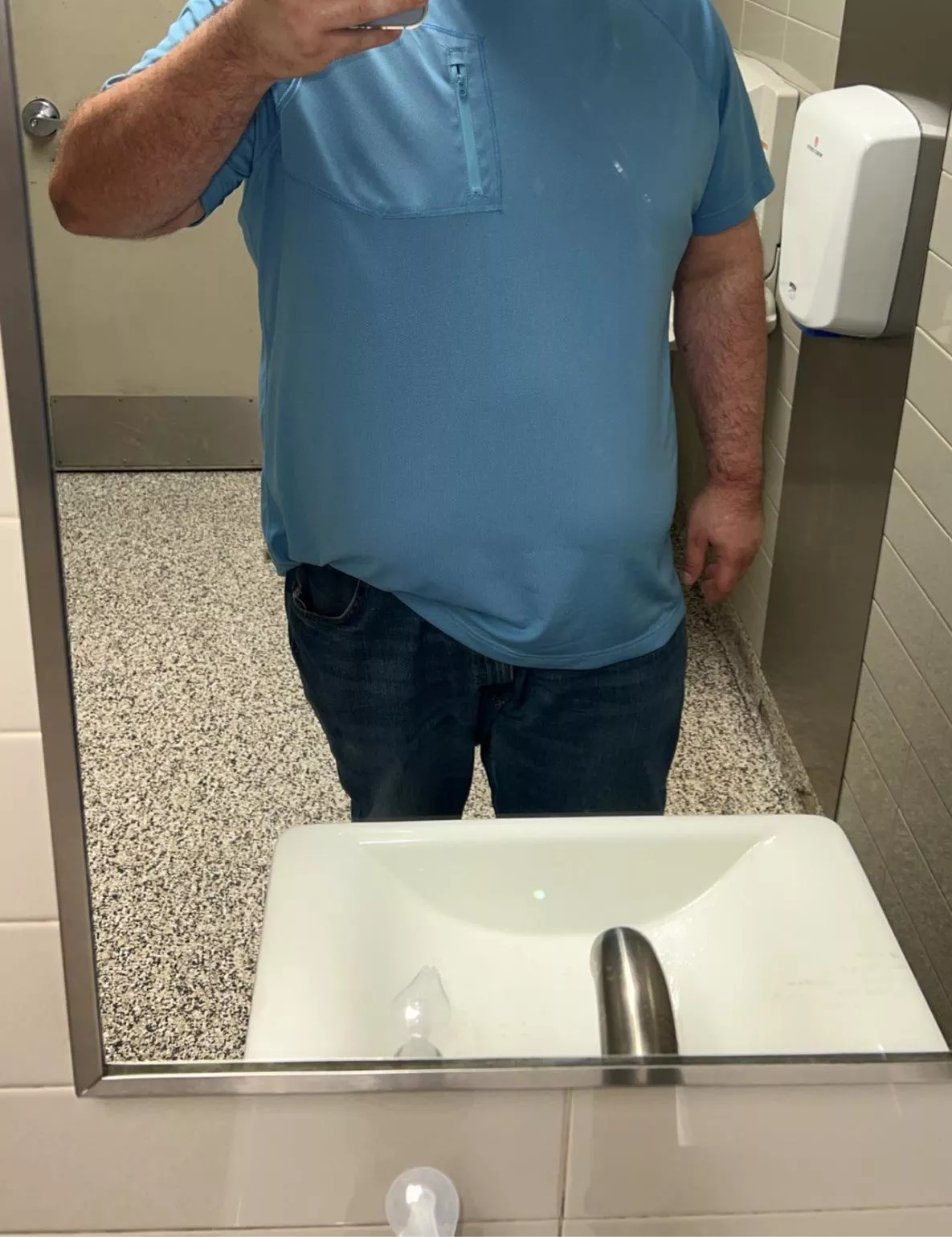 Could a mod of this site send me a message about one of my posts that got removed please and thank you in advance