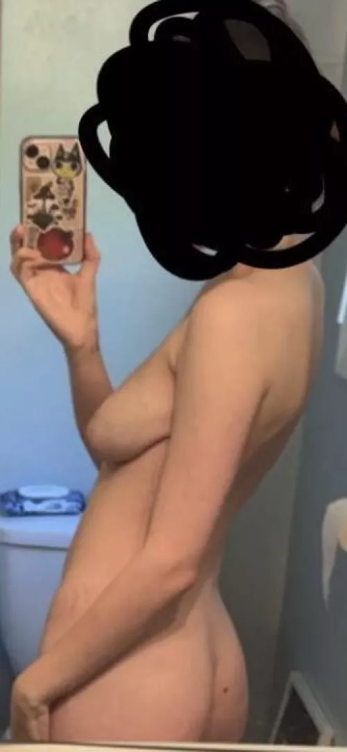 DM me to jerk trib face pics. Must have an account over 50 days. Trib this pic and send it to me.