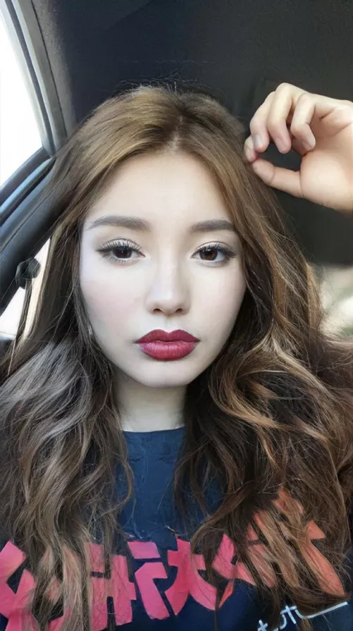 Good morning babes and would you cum all over my face?