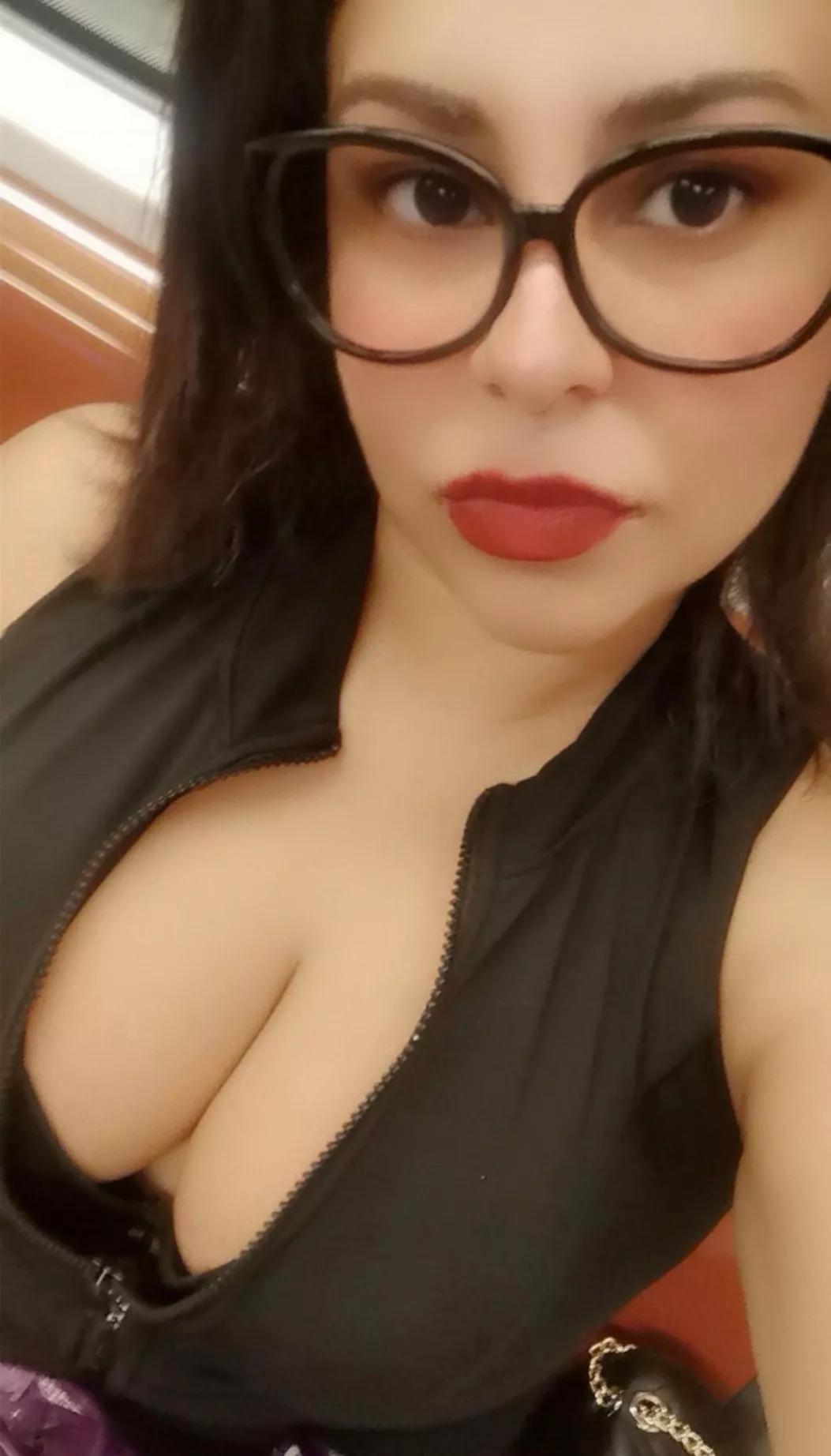 Hello everyone 🤍😇 l took this photo in the morning 🥰