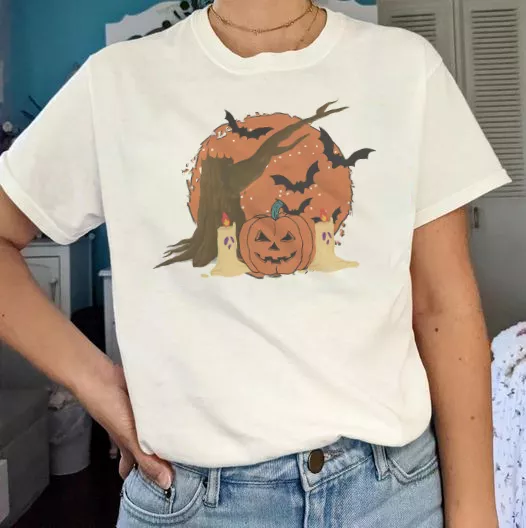 I bought this shirt today and loved it so much. What do you think about it 🎃😍🥰