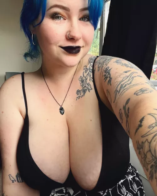 I love this top but my boobs fall out constantly! :(