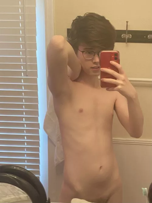 if im cute, tell me :)