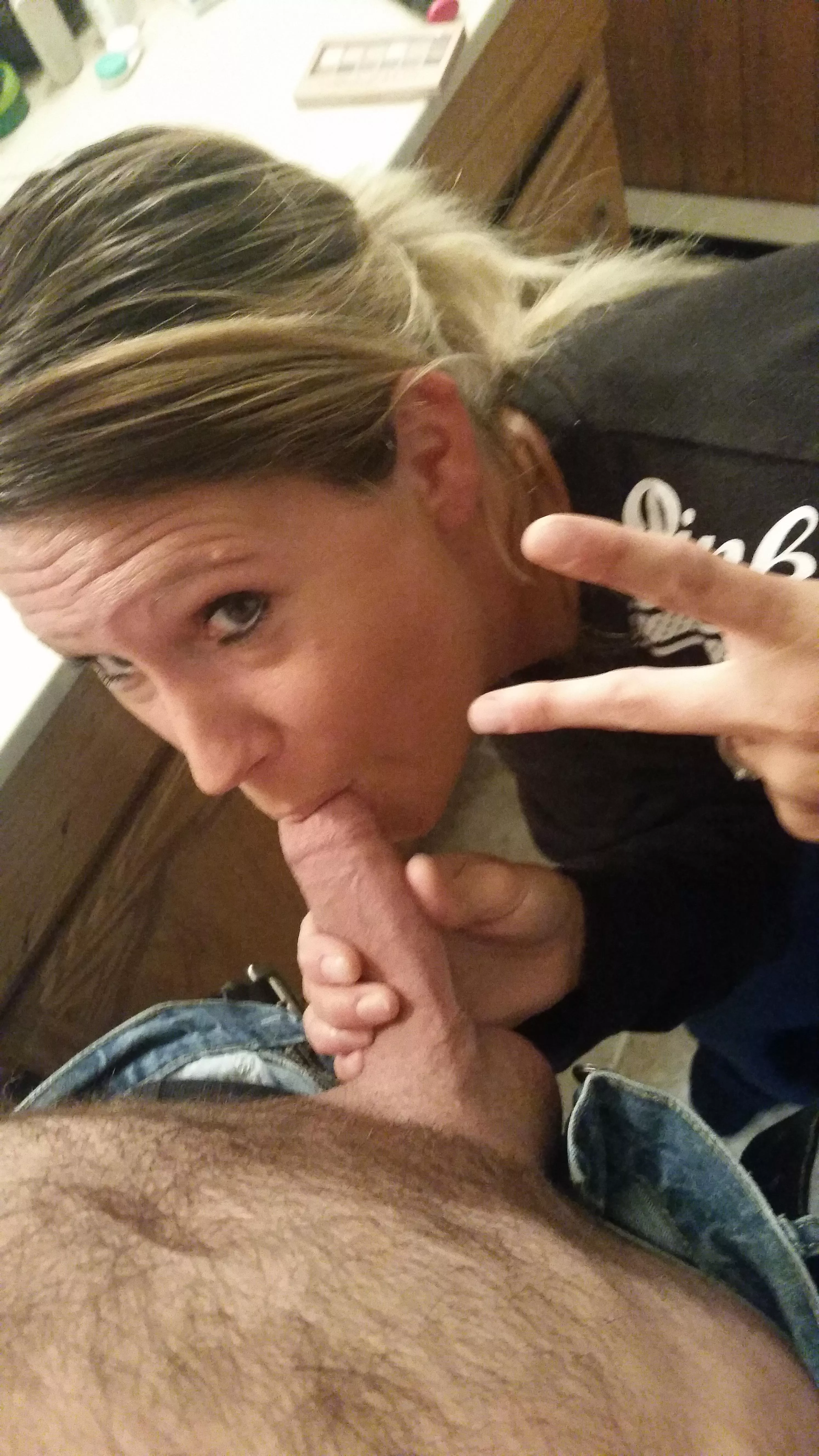 you might think I'm giving the peace sign but I'm actually telling you how many dicks I had in my mouth today 🤭😜