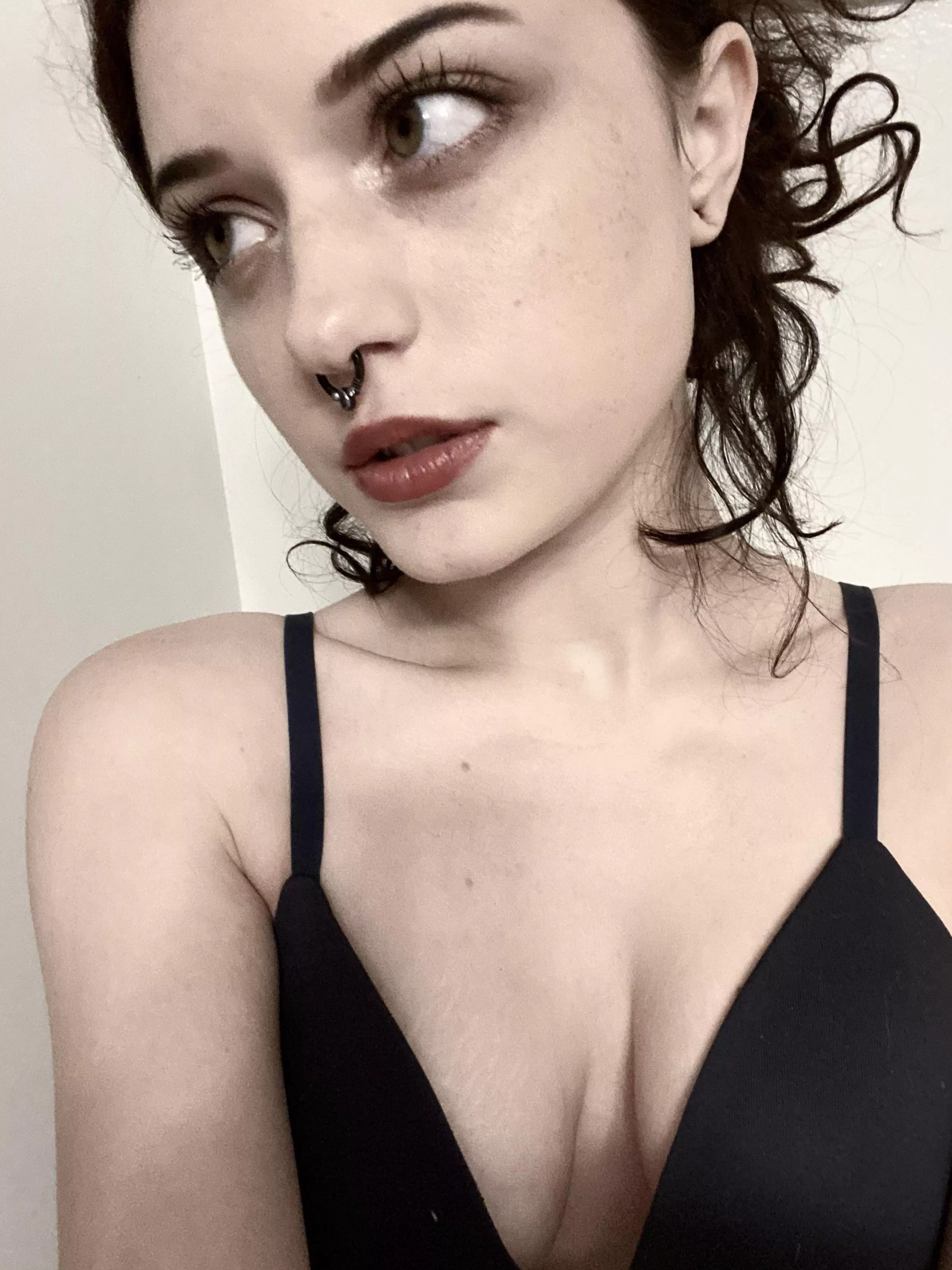 You’ll never see a clock in your dreams… but you might see me🤫